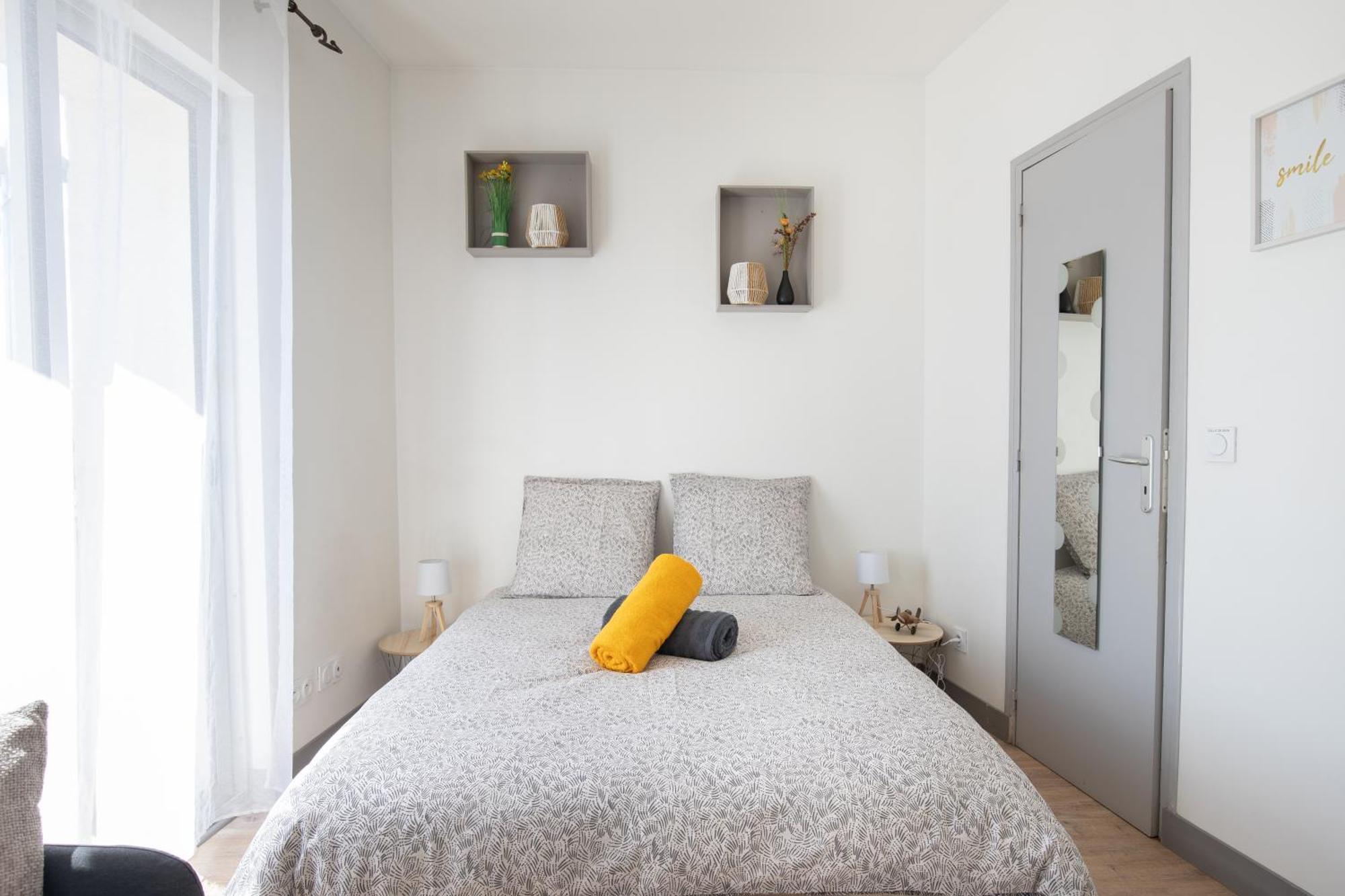 Apartmán Le Partage Des Eaux - 4 Couchages - Hypercentre - Clim - Wifi LʼIsle-sur-la-Sorgue Exteriér fotografie