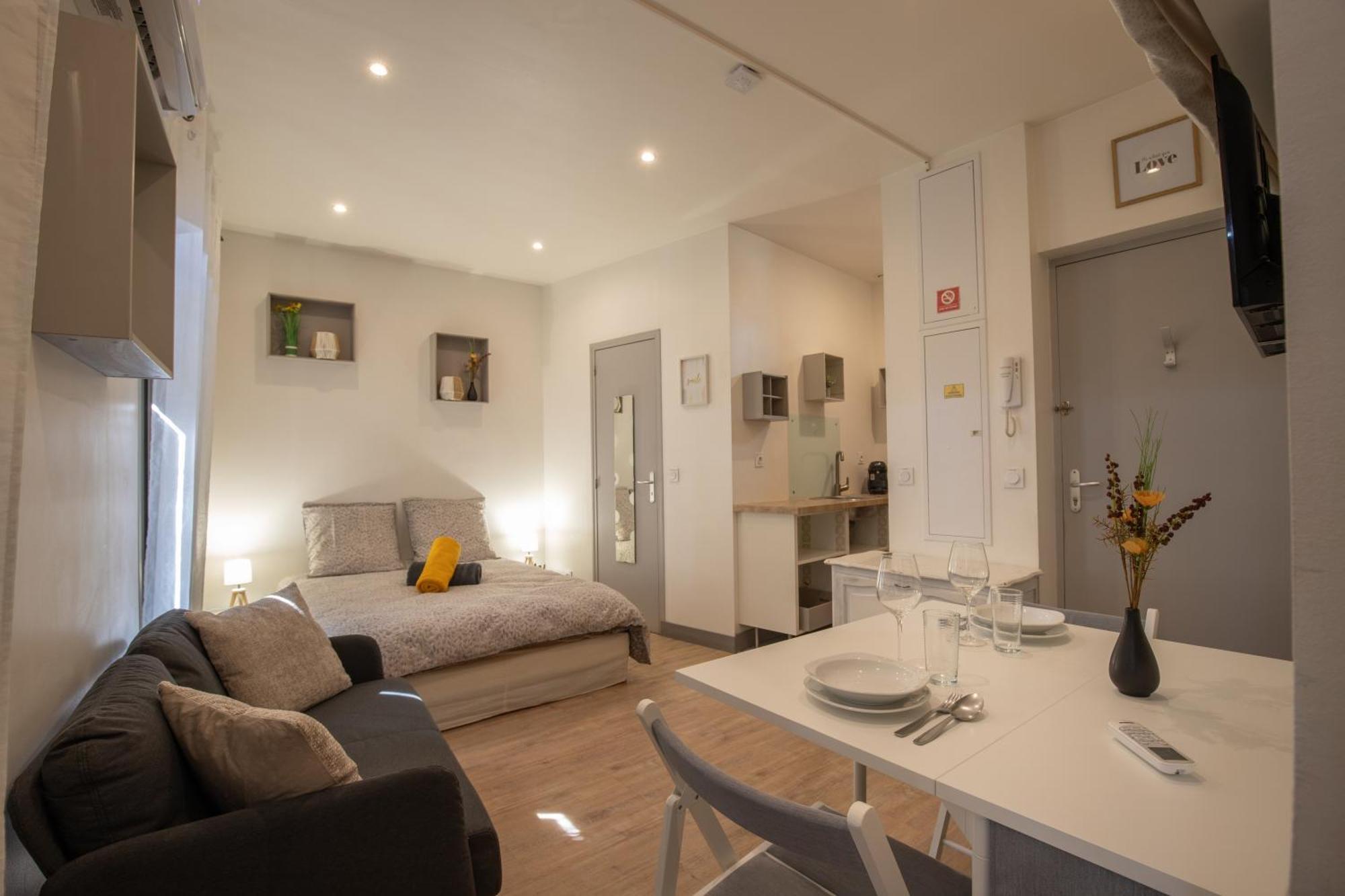 Apartmán Le Partage Des Eaux - 4 Couchages - Hypercentre - Clim - Wifi LʼIsle-sur-la-Sorgue Exteriér fotografie