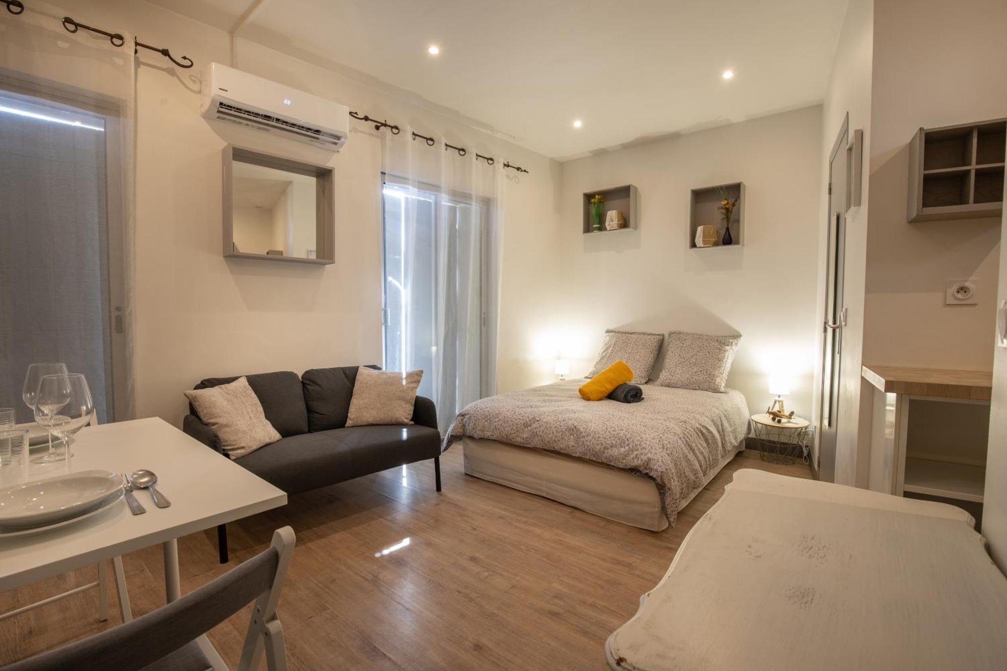 Apartmán Le Partage Des Eaux - 4 Couchages - Hypercentre - Clim - Wifi LʼIsle-sur-la-Sorgue Exteriér fotografie
